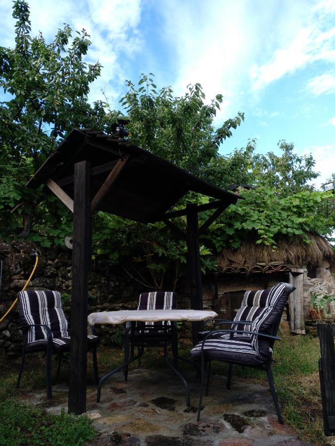 Casas Rurales El Cerro Y El Cerezo นาวากอนเซโค ภายนอก รูปภาพ