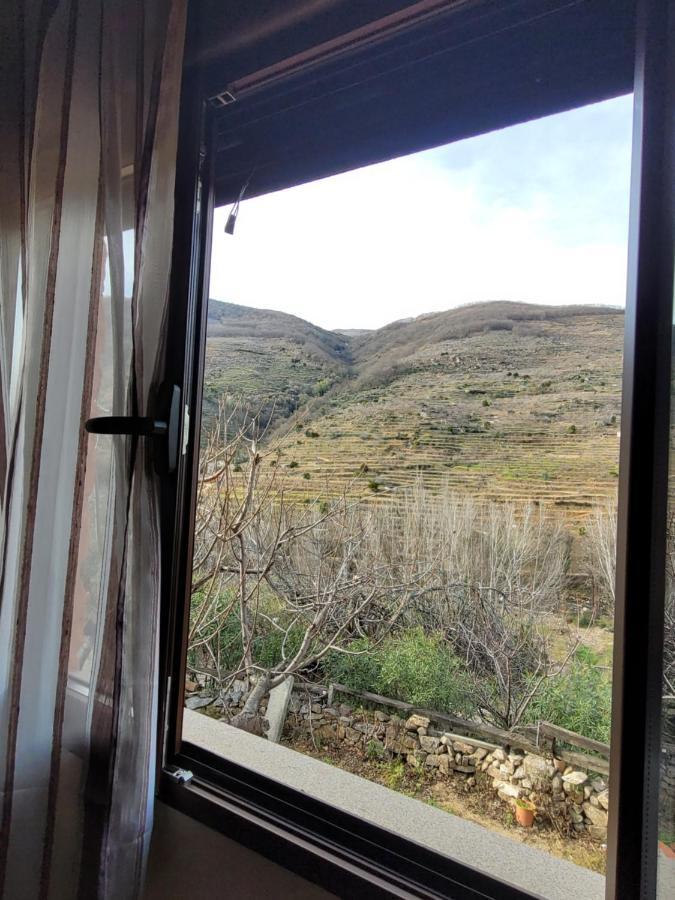 Casas Rurales El Cerro Y El Cerezo นาวากอนเซโค ภายนอก รูปภาพ